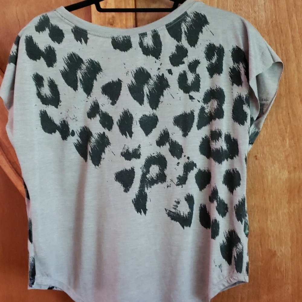 Rock & Republic top - Picture 4 of 4